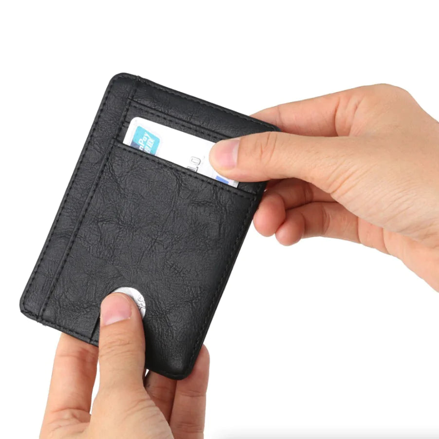 Slim RFID Leather Wallet – Minimalist & Secure